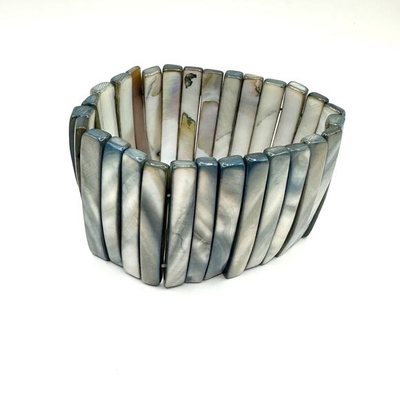 Grey Abalone Mother of Pearl Shell stretch bracelet Summer Retro Beachy Modern - Picture 1 of 10